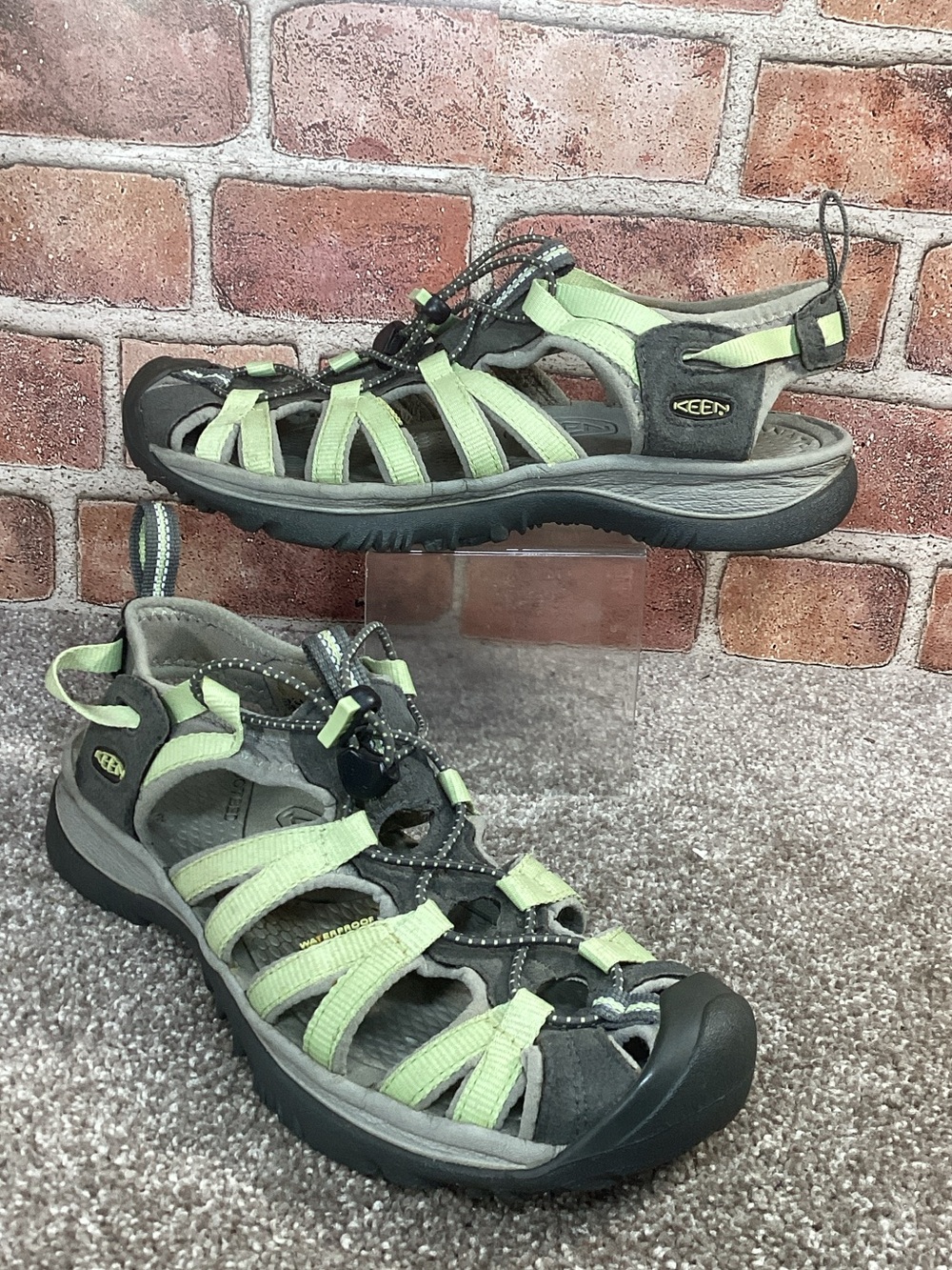 Keen Whisper womens Outdoor Sport fisherman sandals size 8.5